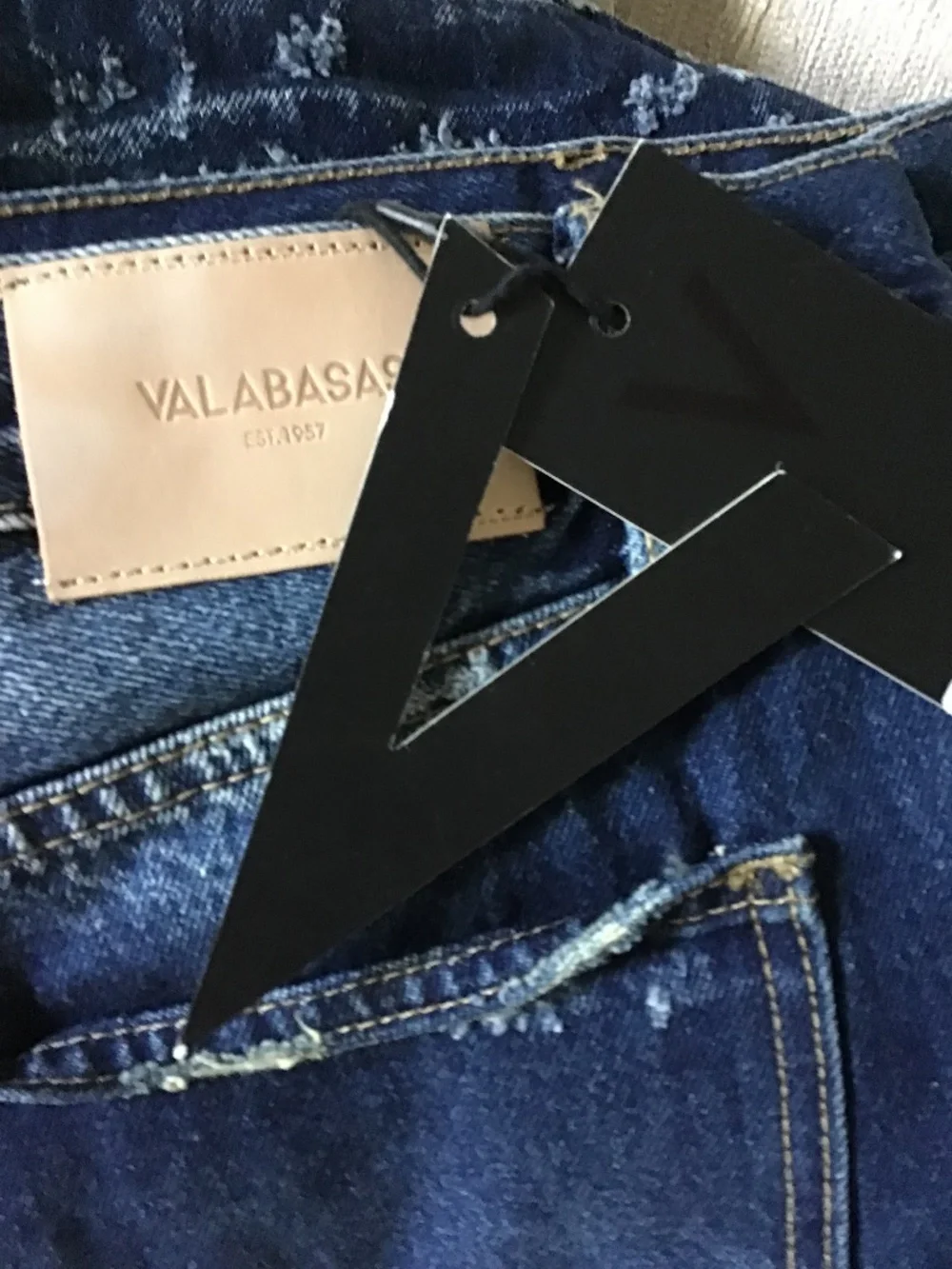 VALABASAS JEANS MENS - Picture 2 of 16